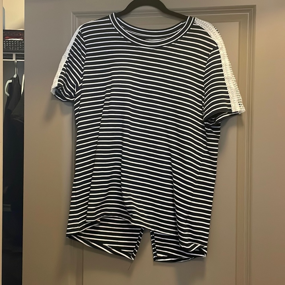 Size M top